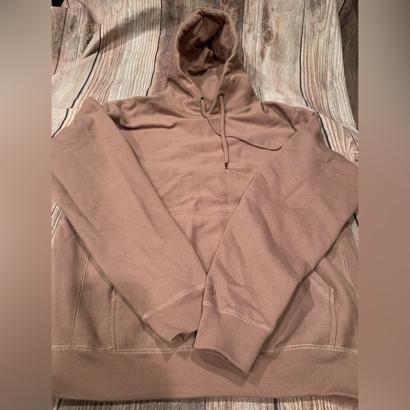 NWOT Maison Article hoodie by Shoe Palace size L
Pit to pit 23”
Length 29” - Picture 3 of 7